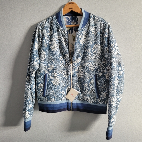 NWT Faherty Mandalay Reversible Bomber Jacket | Size S - Picture 2 of 10